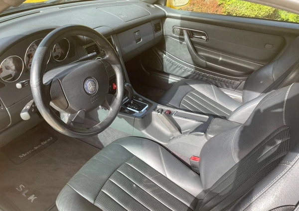 Mercedes-Benz SLK cena 74900 przebieg: 153600, rok produkcji 2002 z Nisko małe 407